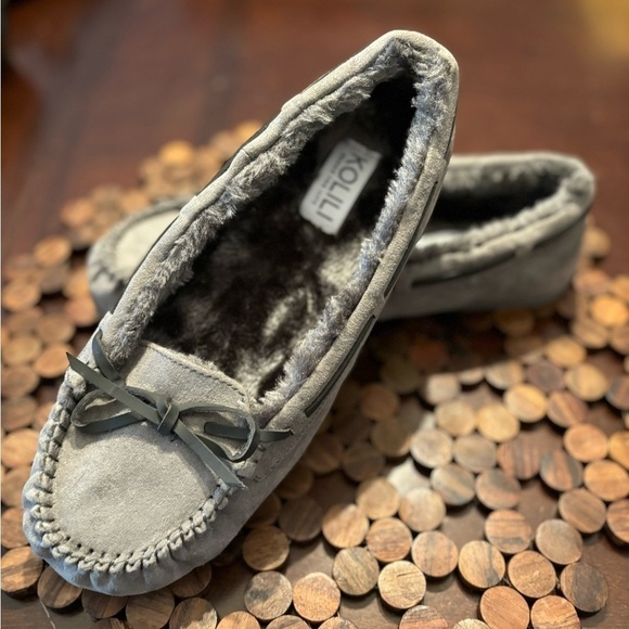 kolili Shoes - Woman KOLILI Faux Fur Moccasin Slippers Gray Shoes Size 8 1/2 New W/O Box